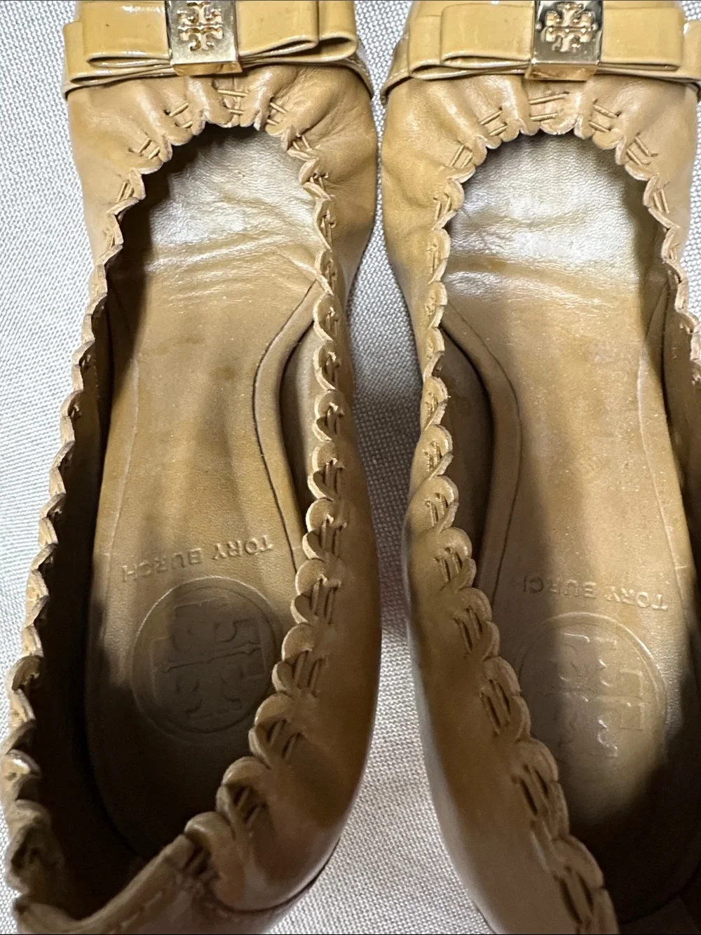 Tory Burch Round-Toe Heels size 6.5